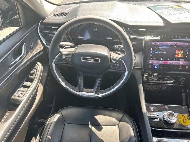 Used 2023 Gray Jeep Limited image 19