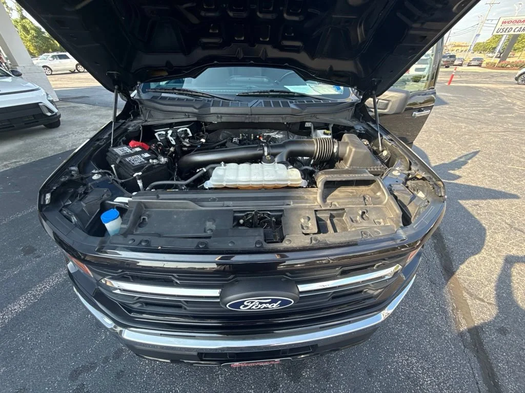Used 2025 Black Ford XLT image 22