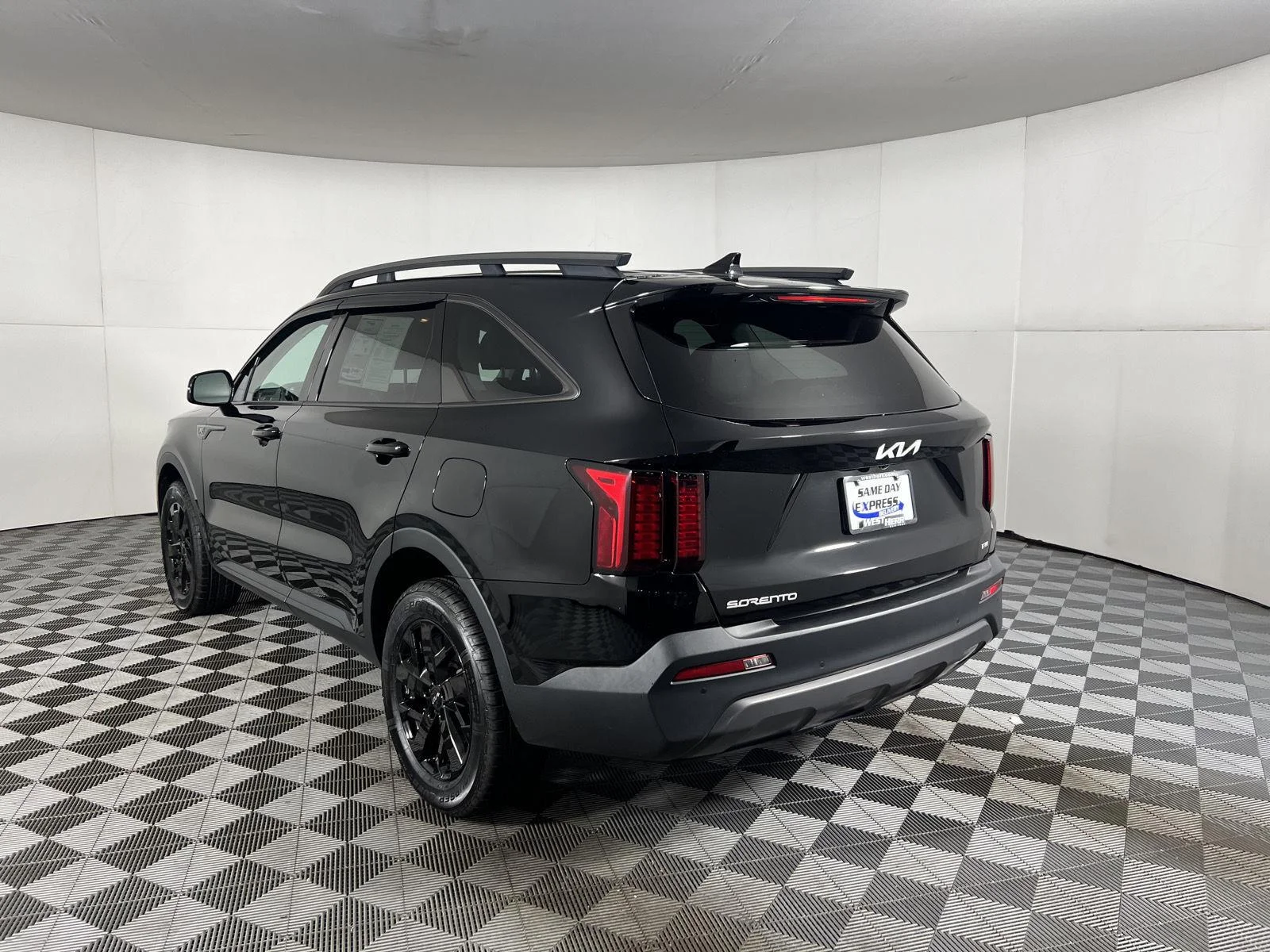 Used 2023 Ebony Black Kia X-Line S image 25