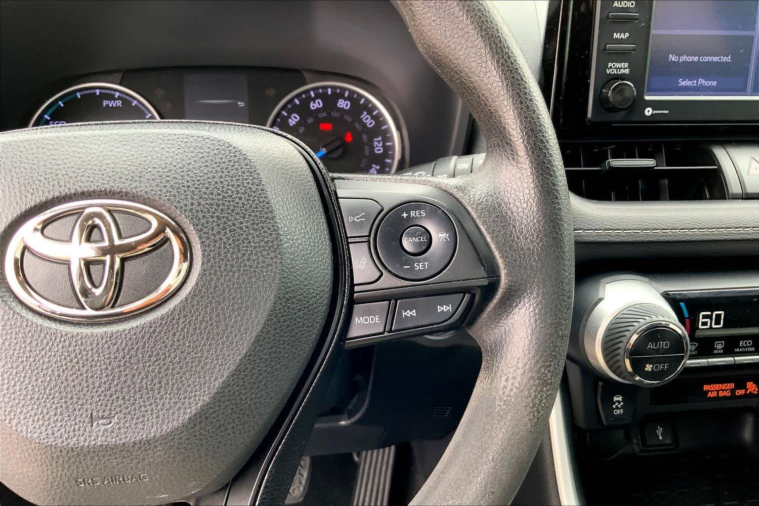 Used 2021 Ruby Flare Pearl Toyota Hybrid XLE image 25