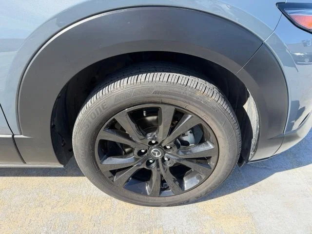 Used 2023 Gray Mazda 2.5 S Carbon Edition image 9