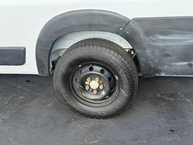 Used 2023 White Ram NA image 4