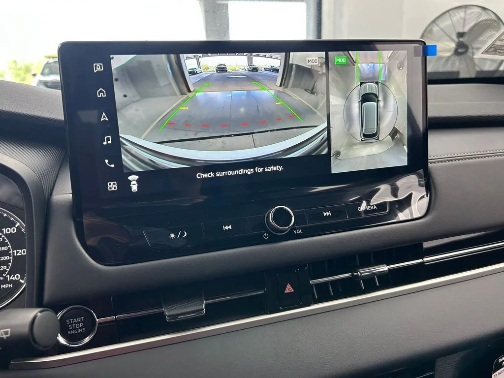 New 2026 White / Black Mitsubishi Trail Edition image 23