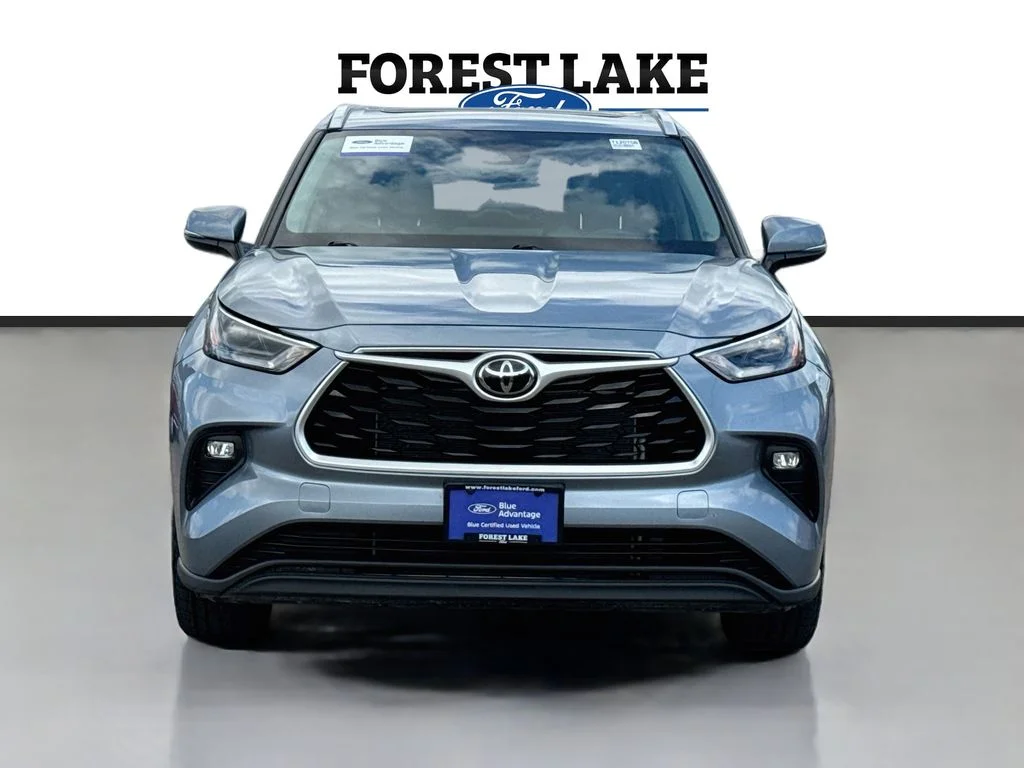 Certified 2022 Toyota Highlander XLE with VIN 5TDGZRAH1NS099851 for sale in Forest Lake, Minnesota