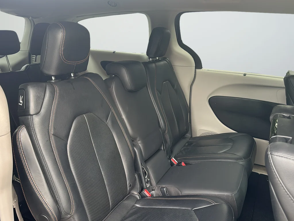 Used 2020 White Chrysler Touring L Plus image 25