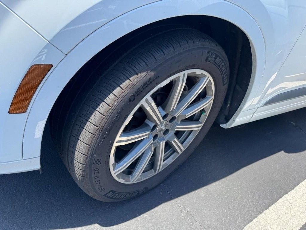 Used 2018 Glacier White Metallic Audi 3.0T Prestige image 4