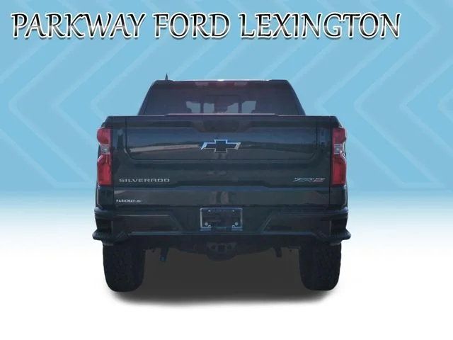 Used 2025 Gray Chevrolet ZR2 image 6