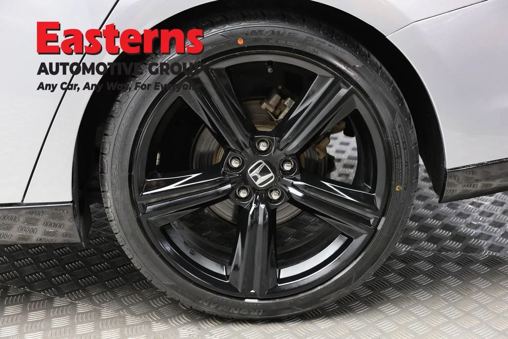 Used 2024 Silver Honda Sport-L image 8