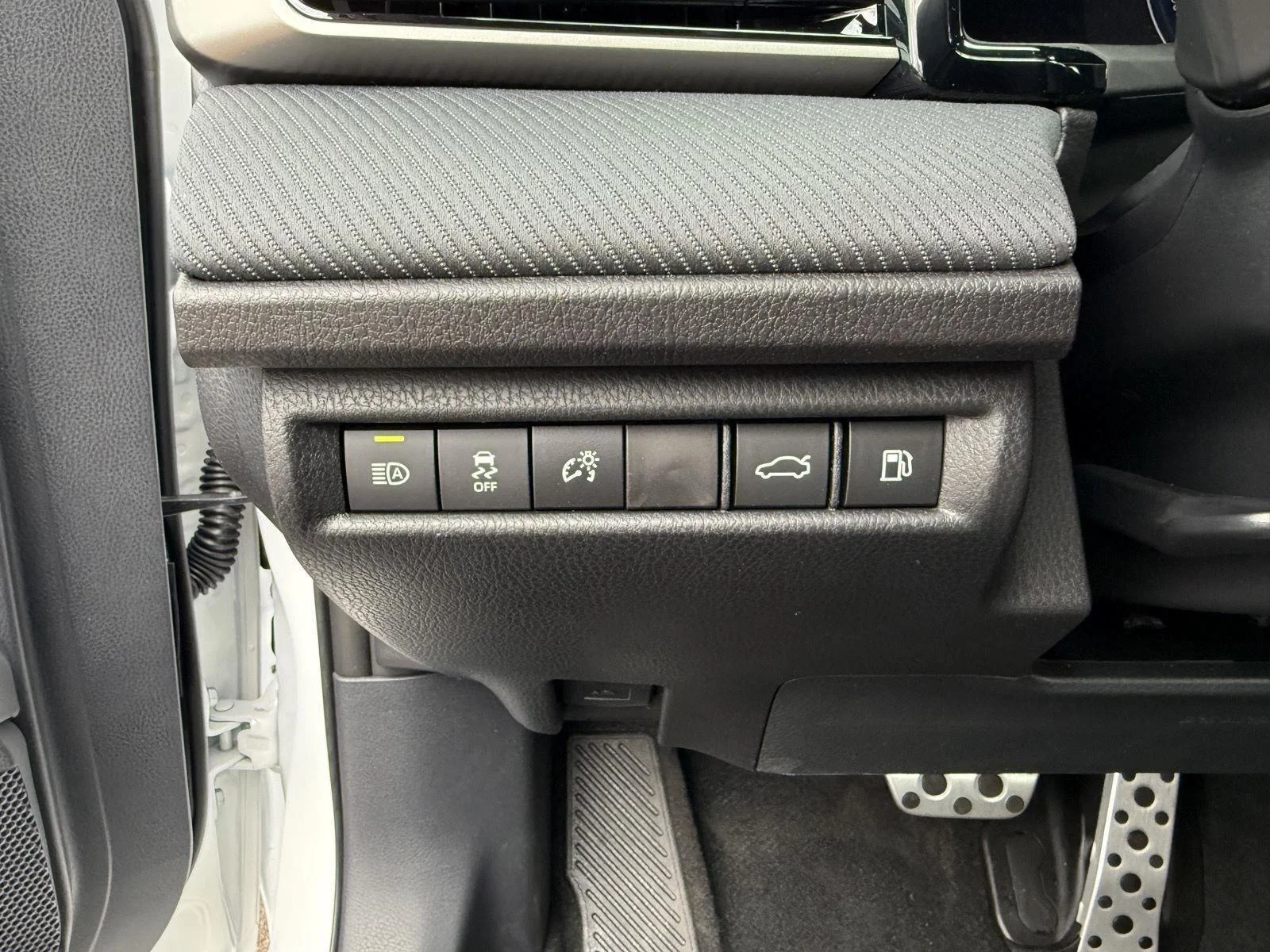 Certified Used 2026 Ice Cap Toyota SE image 23