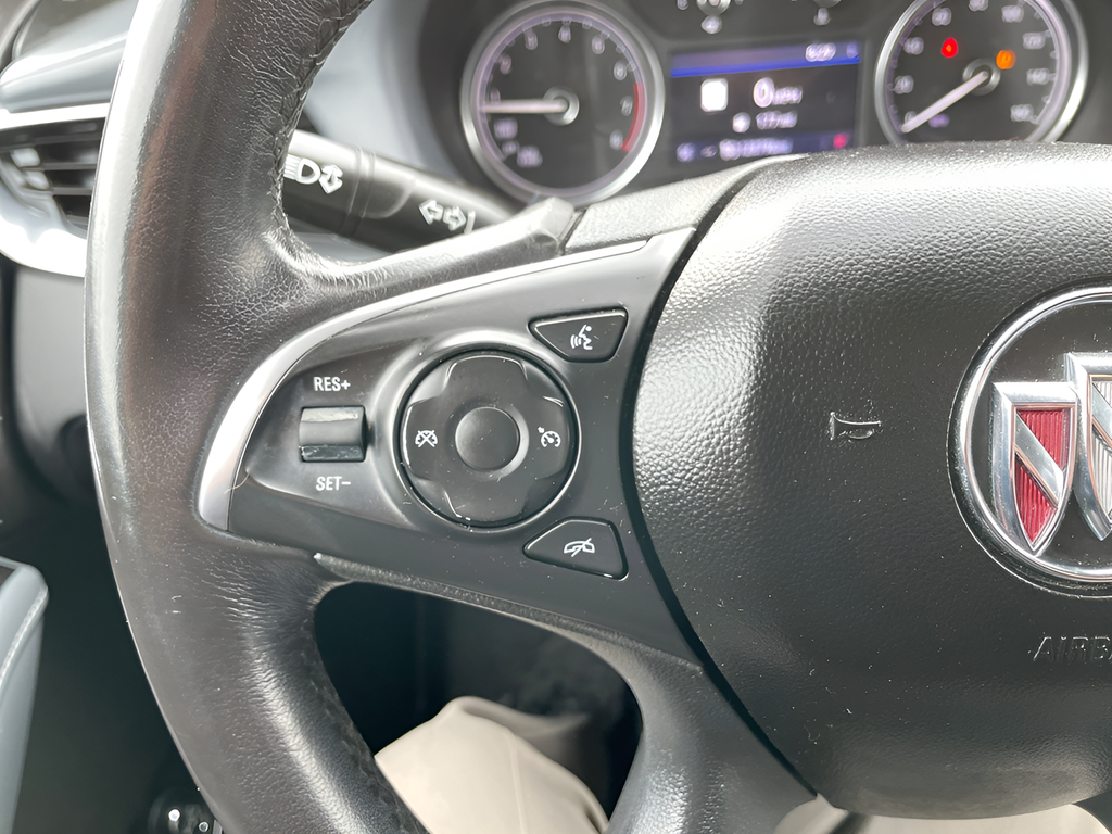 Used 2020 Blue Buick Essence image 24