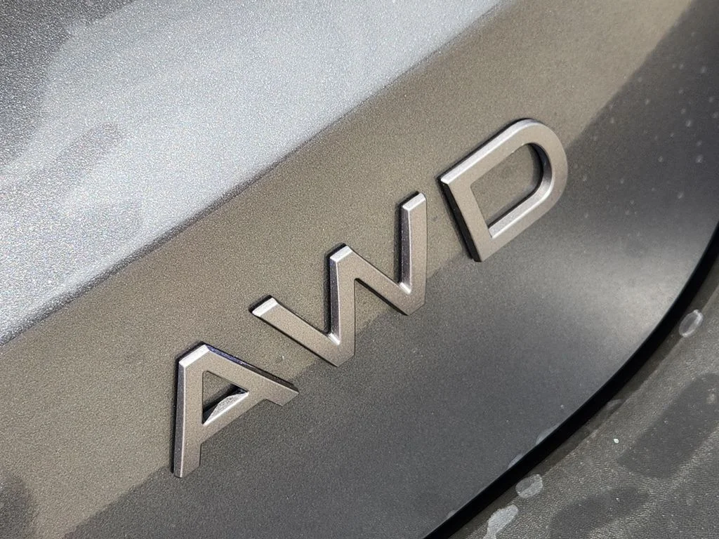 New 2027 Gun Metallic Nissan SV image 8