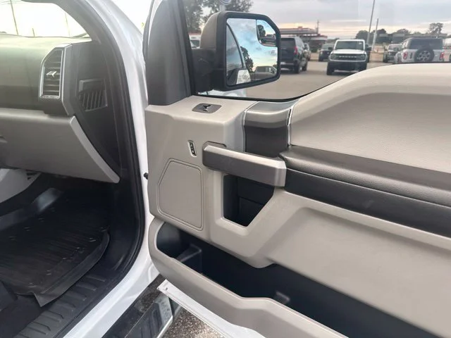 Used 2019 White Ford XLT image 10