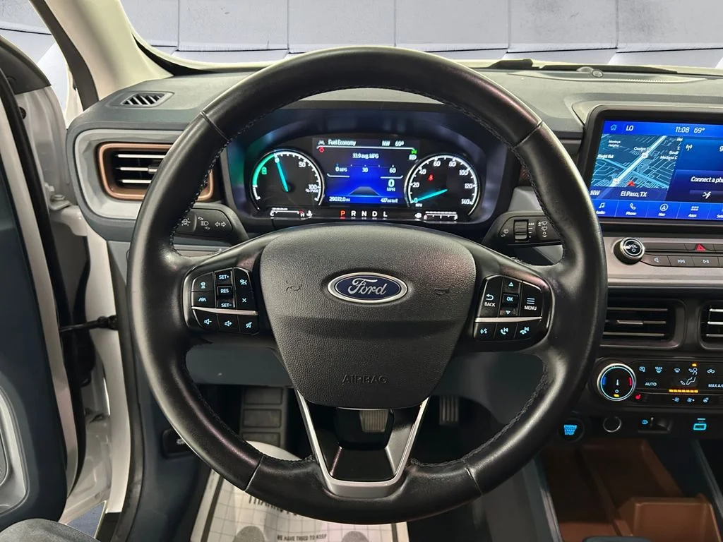 Used 2024 White Ford Lariat image 9