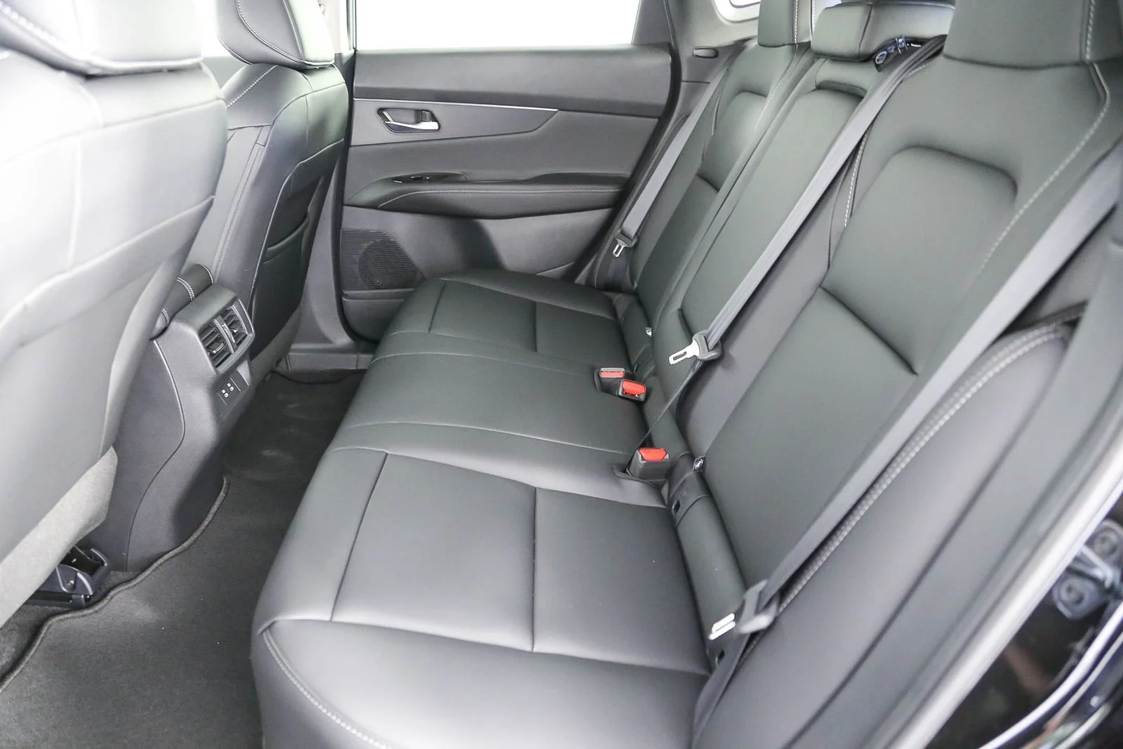 2025 Nissan Murano SV - Photo 20