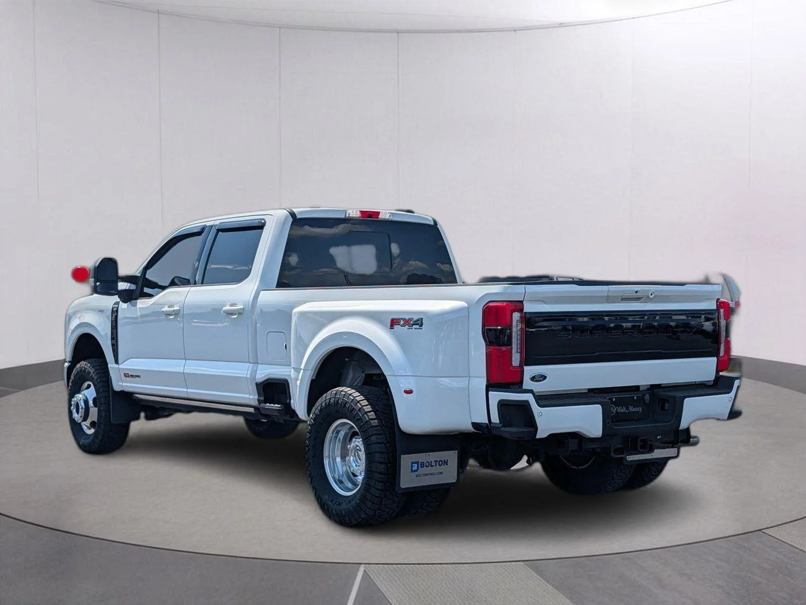 Used 2025 Star White Metallic Tri-Coat Ford Platinum image 3