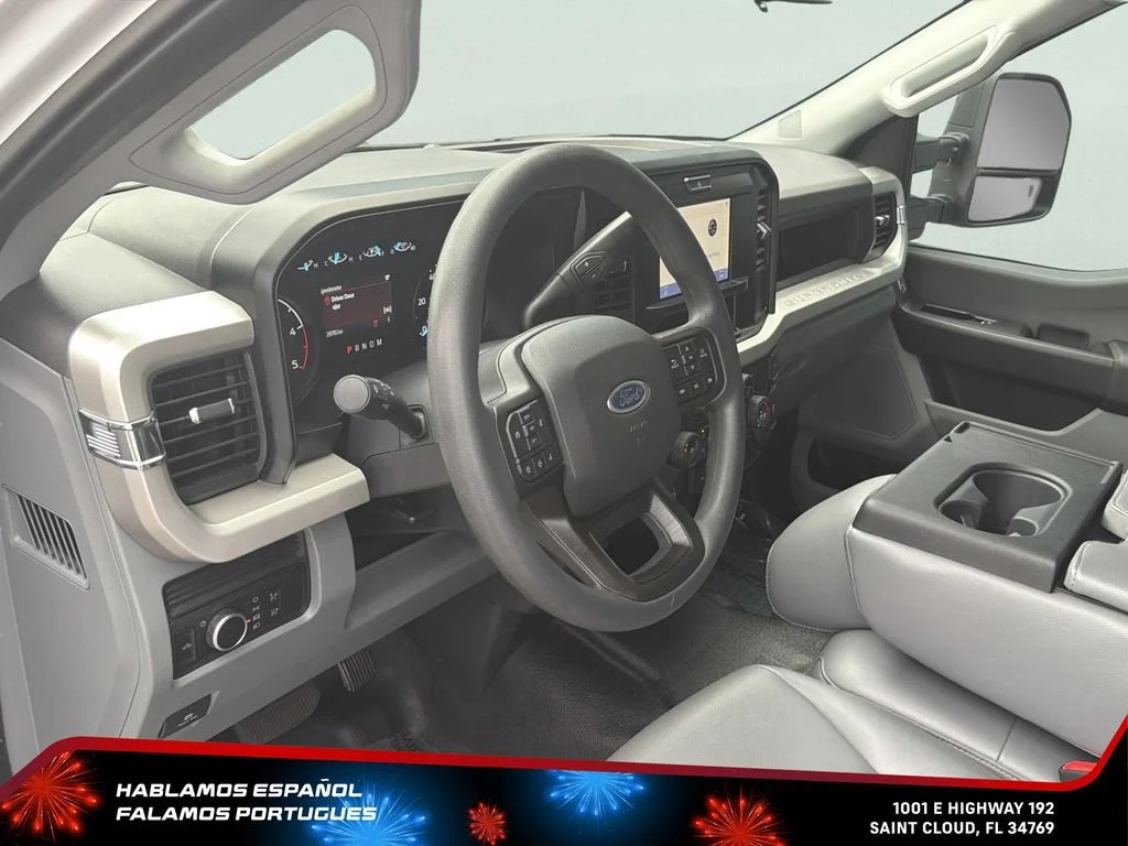 Used 2025 White Ford XL image 13