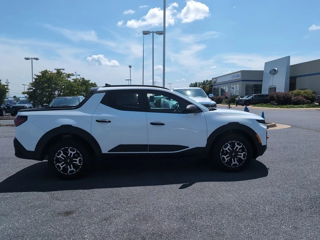 Certified Used 2025 White Hyundai XRT image 4