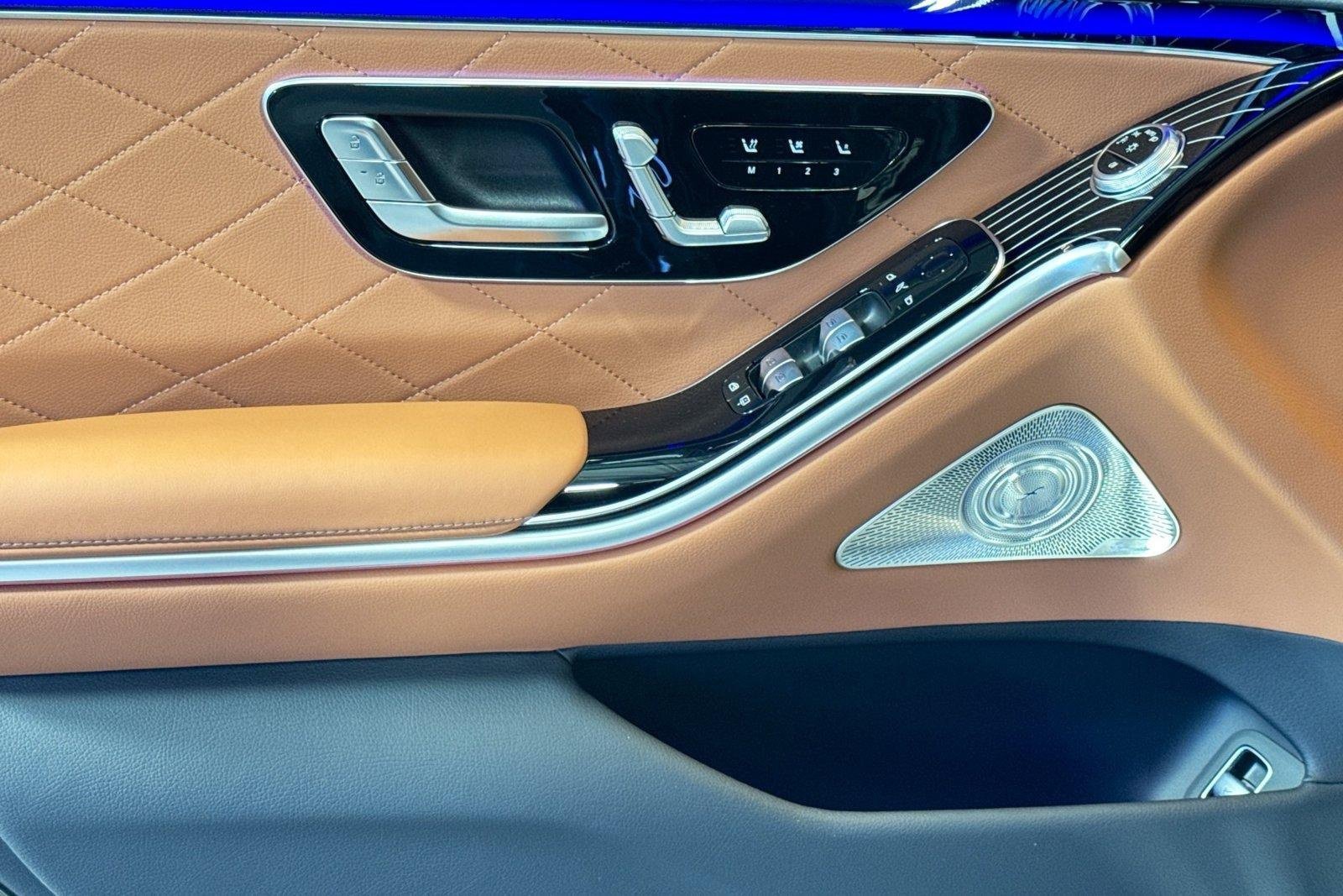 New 2026 Obsidian Black Metallic Mercedes-Benz S 580 image 15