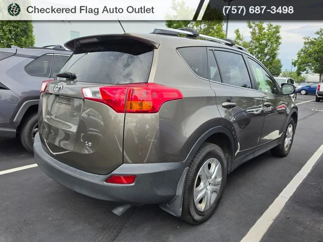 Used 2014 Pyrite Mica Toyota LE image 6