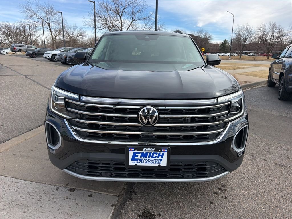 New 2026 Deep Black Pearl Volkswagen 2.0T SE w/Technology image 8