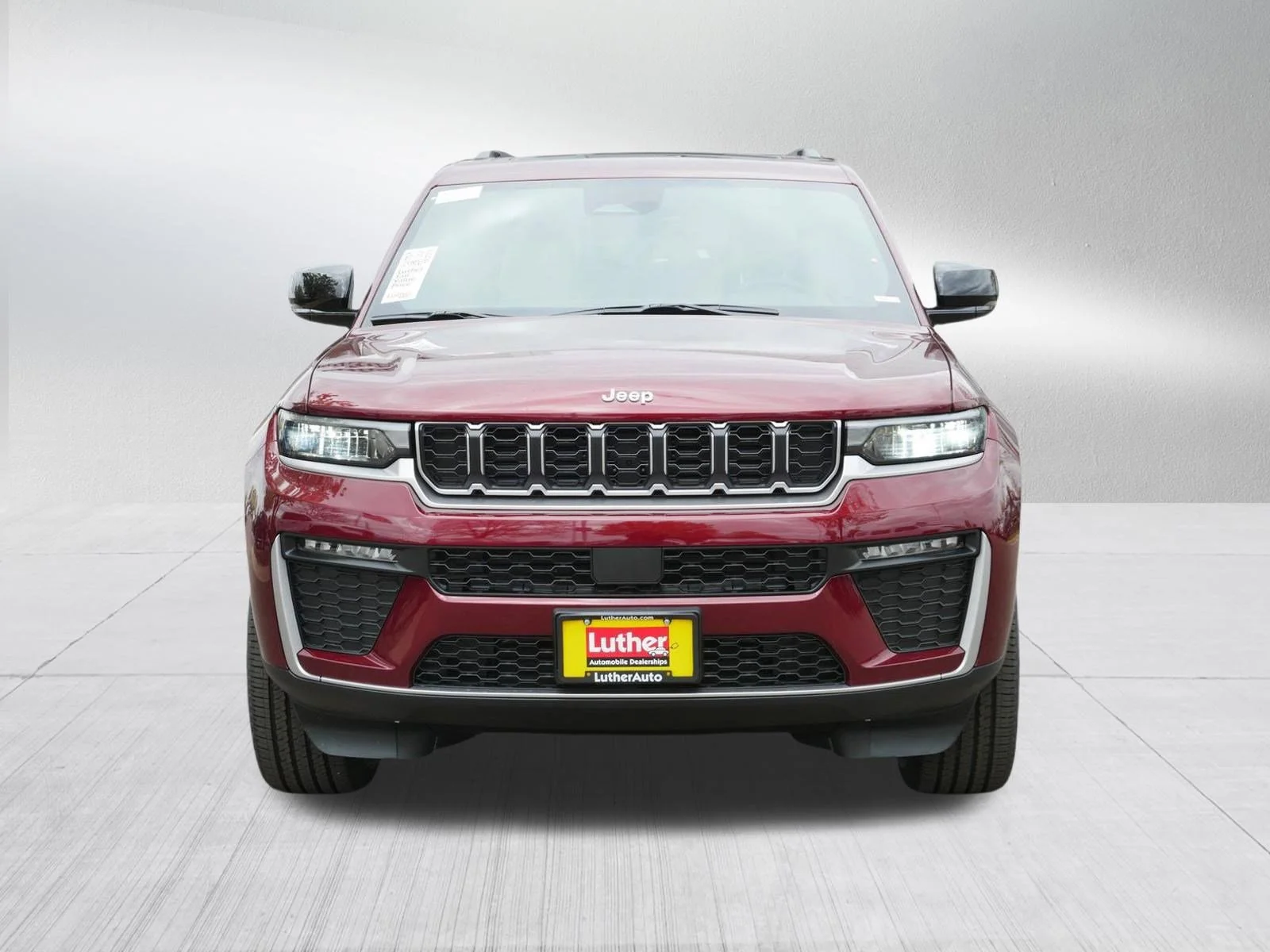 New 2026 Velvet Red Pearl-Coat Exterior Paint Jeep Limited image 2