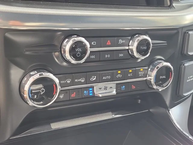 New 2026 Avalanche Ford Lariat image 25