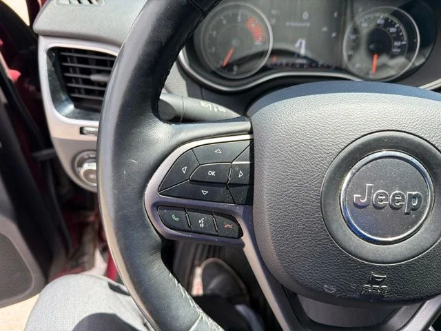 Used 2019 Red Jeep Limited image 19