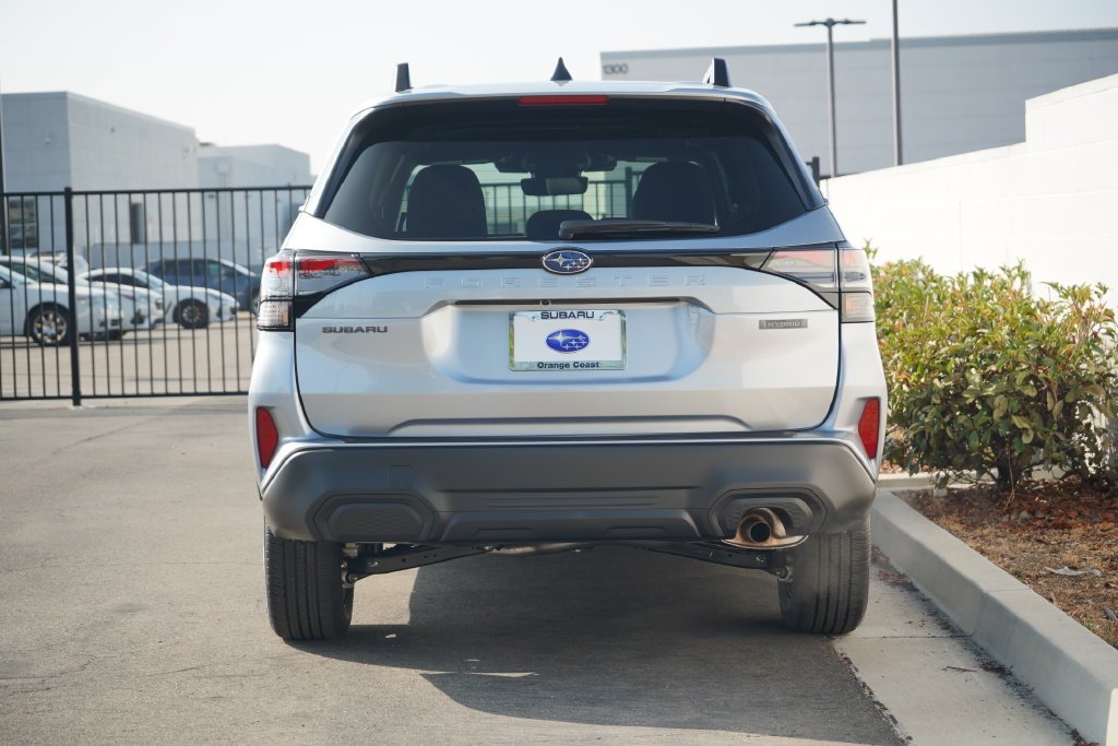 New 2026 ICE SILVER METALLIC Subaru Premium Hybrid image 7