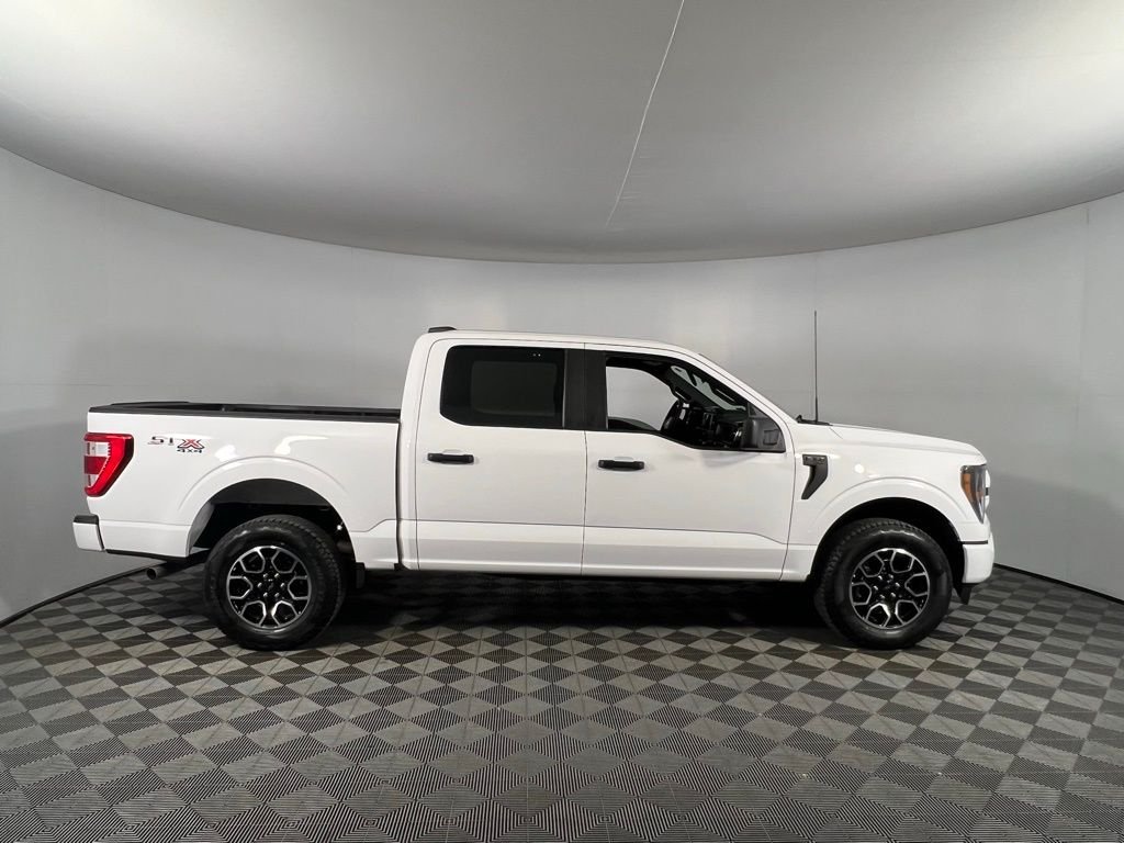 2023 Ford F-150 XL photo 2