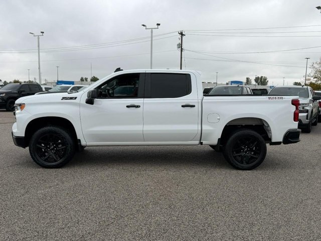 Used 2024 Summit White Chevrolet LT Trail Boss image 2