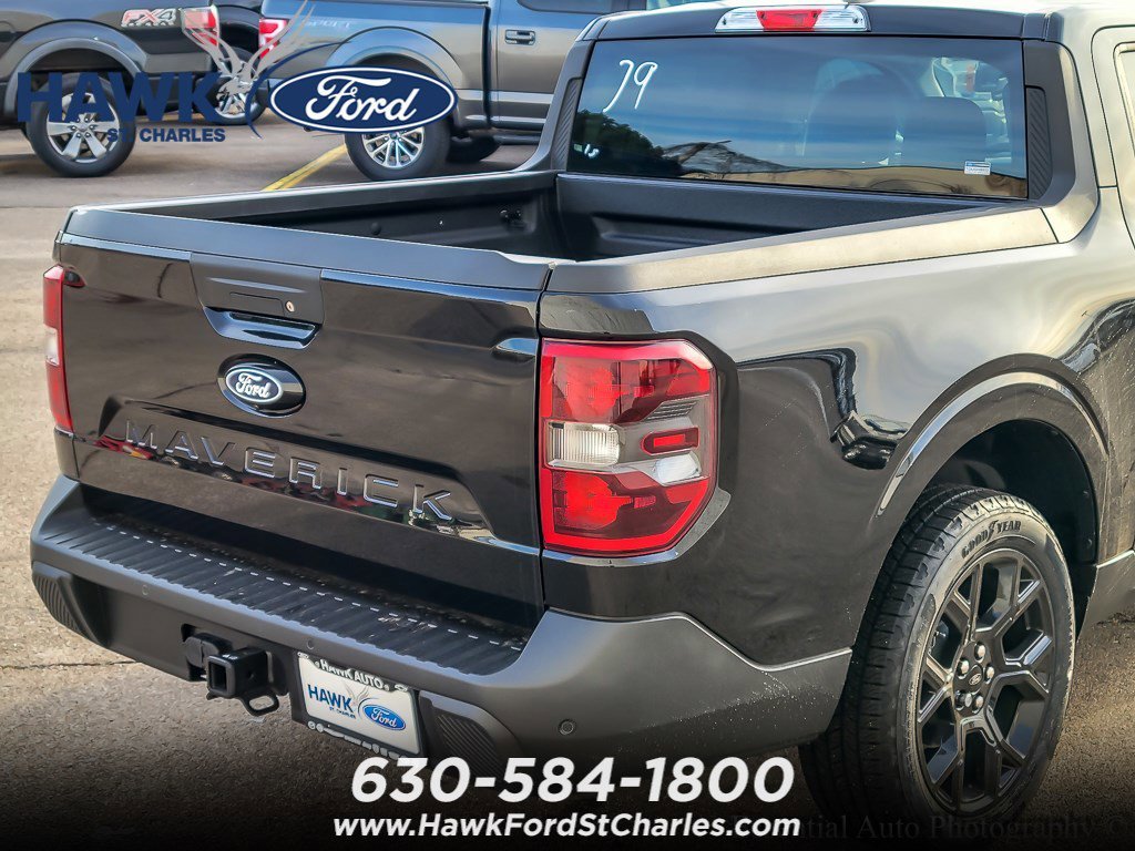 New 2026 Shadow Black Ford XLT image 6
