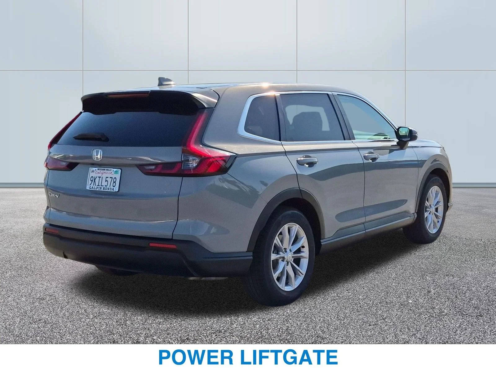 Used 2024 Gray Honda EX-L image 7