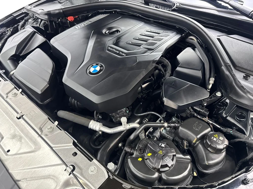 Used 2023 Black BMW 330i image 75