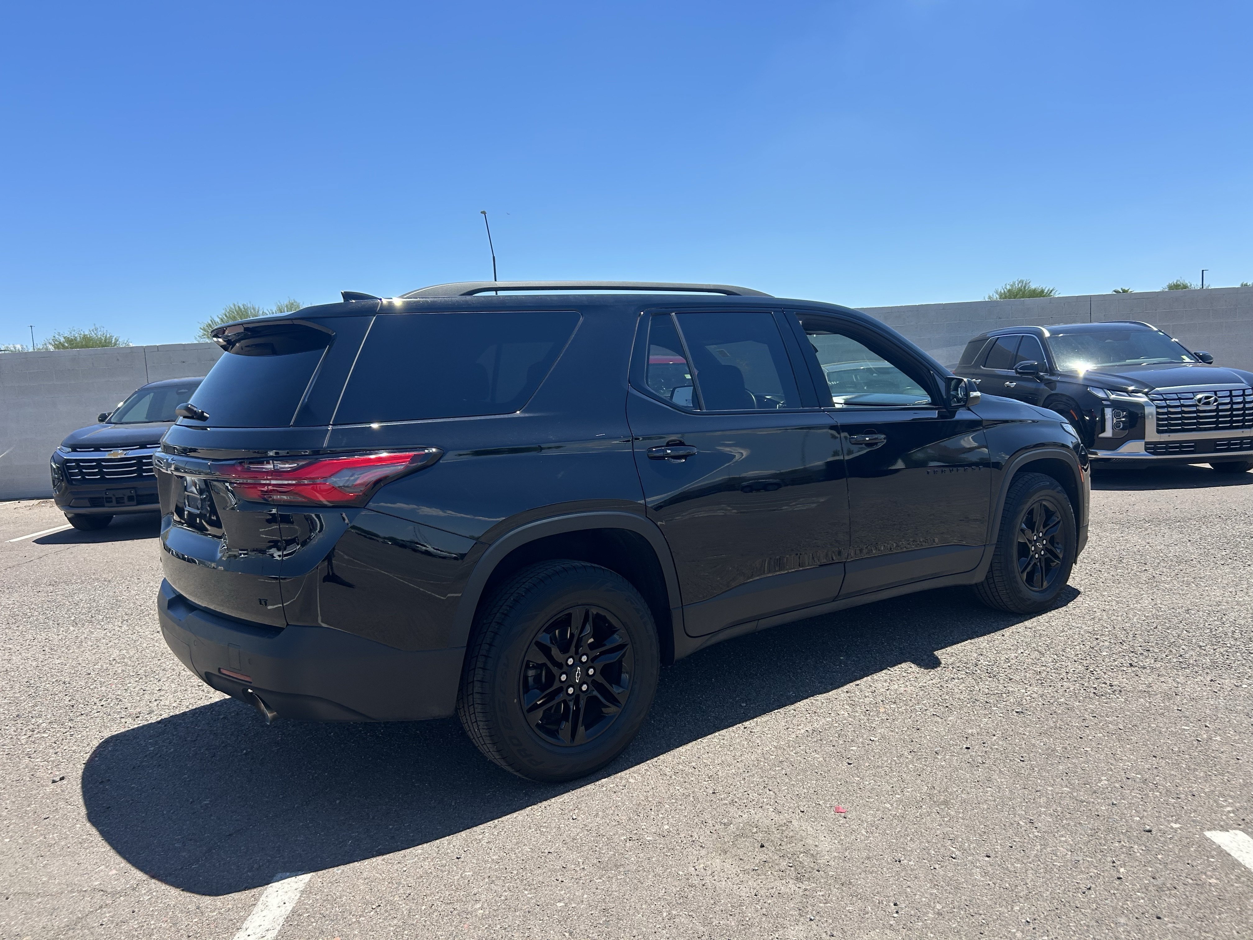 Used 2023 Mosaic Black Metallic Chevrolet  image 5