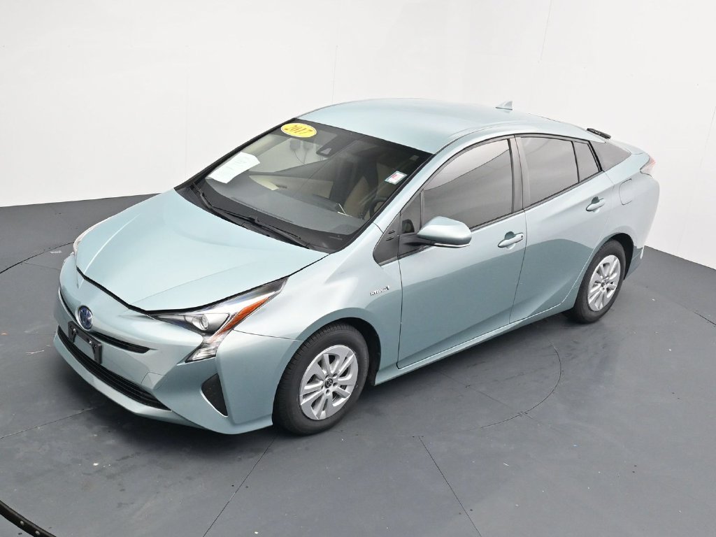 Used 2017 Beige Toyota Two image 28