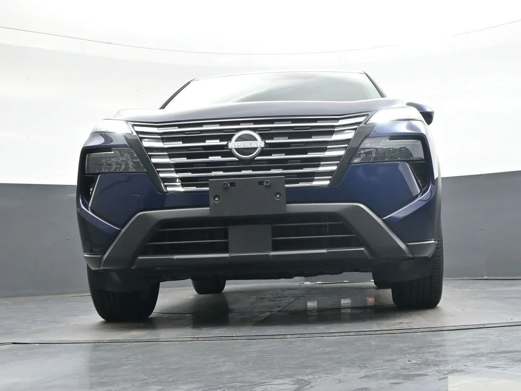 Used 2025 Blue Nissan SV image 50