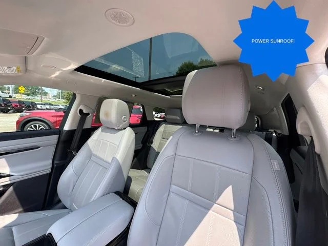 Used 2021 Silver Land Rover S image 29