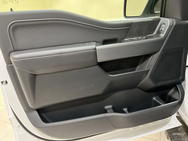 New 2026 White Ford XLT image 19