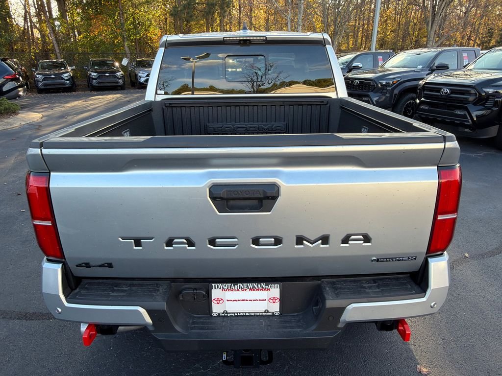 2025 Toyota Tacoma TRD Off Road - Photo 4