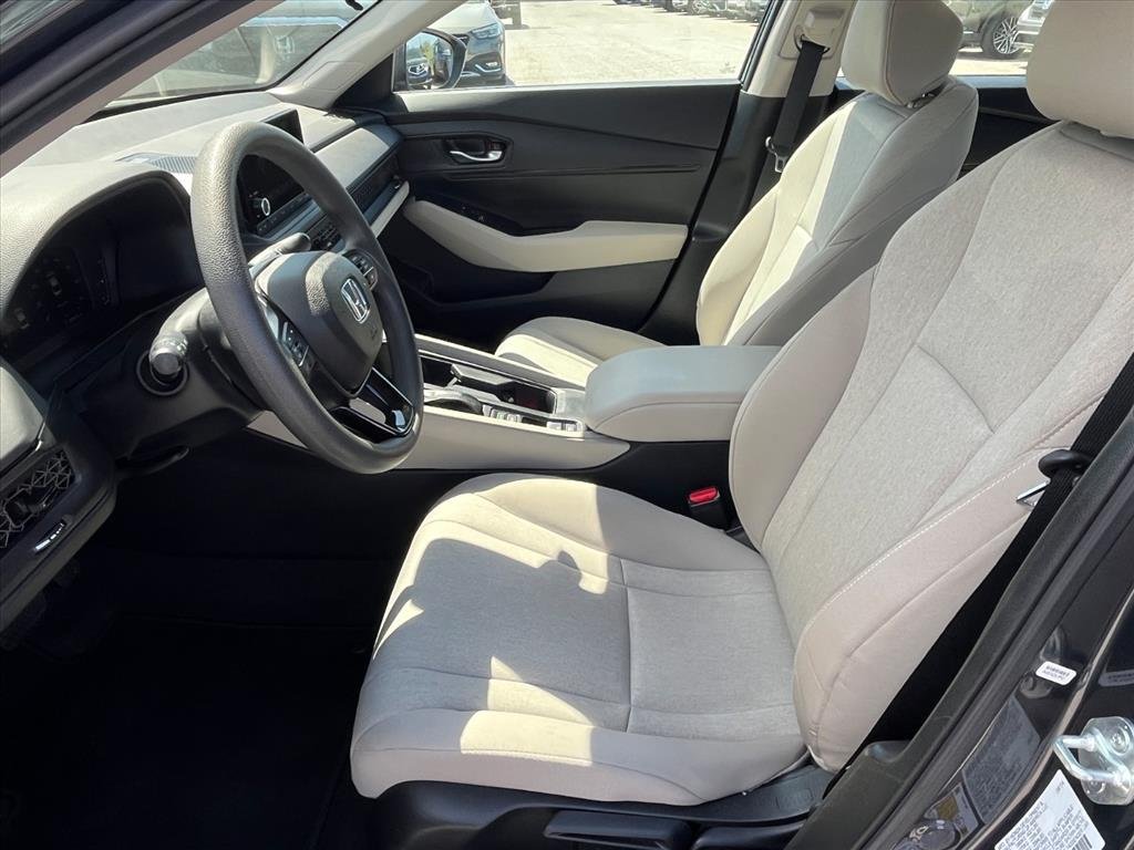 2024 Honda Accord LX - Photo 8