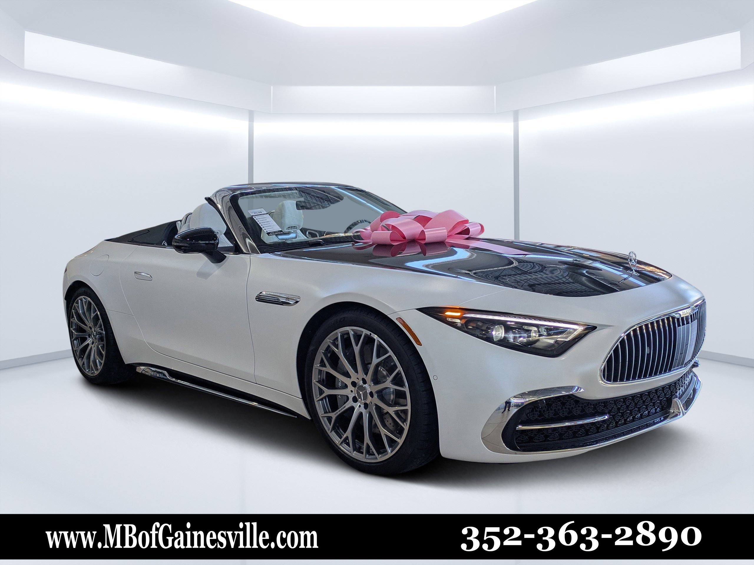 New 2026 MANUFAKTUR moonlight white magno (White Ambiance) Mercedes-Benz Maybach SL 680 Monogram Series image 33