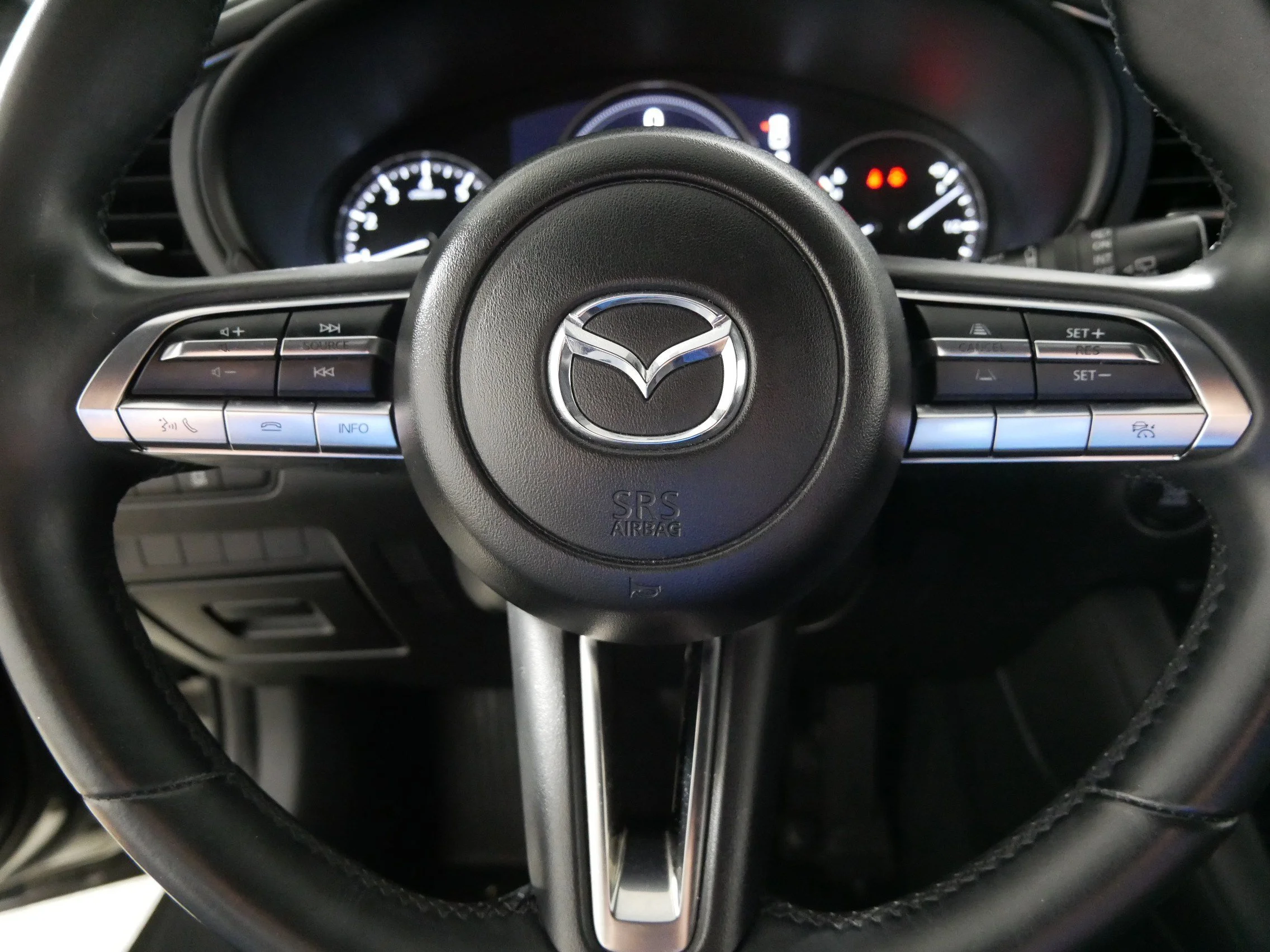 Used 2019 Machine Gray Metallic Mazda  image 25