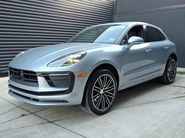 2025 Porsche Macan 