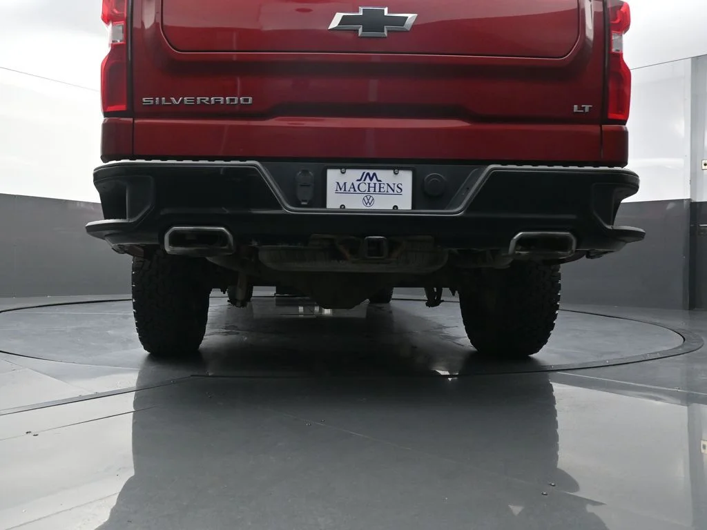 Used 2021  Chevrolet LT Trail Boss image 29