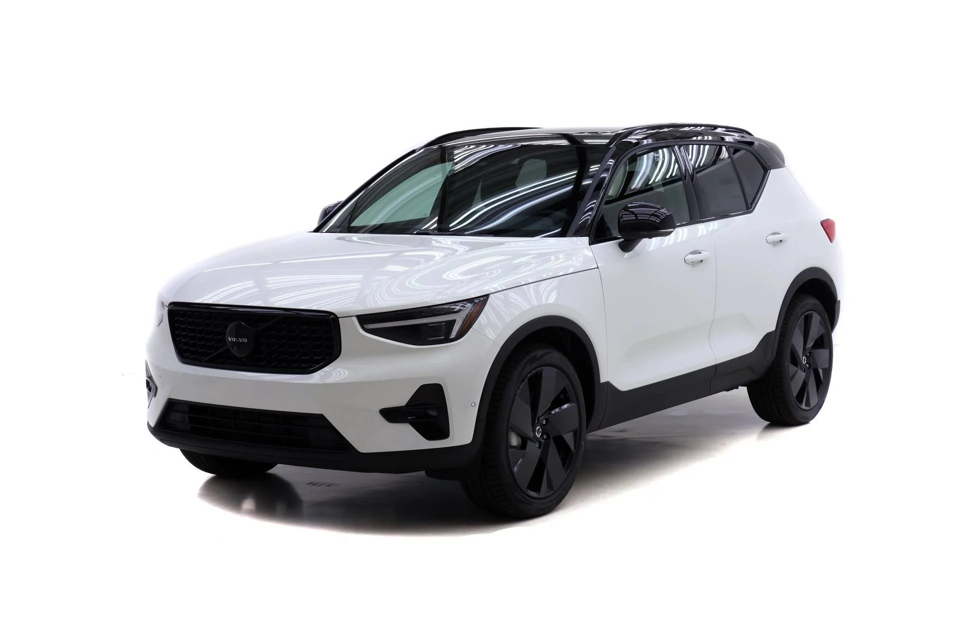 2026 Volvo XC40