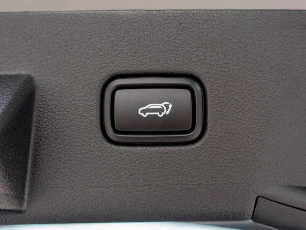 Used 2026 Gray Kia X-Line image 30