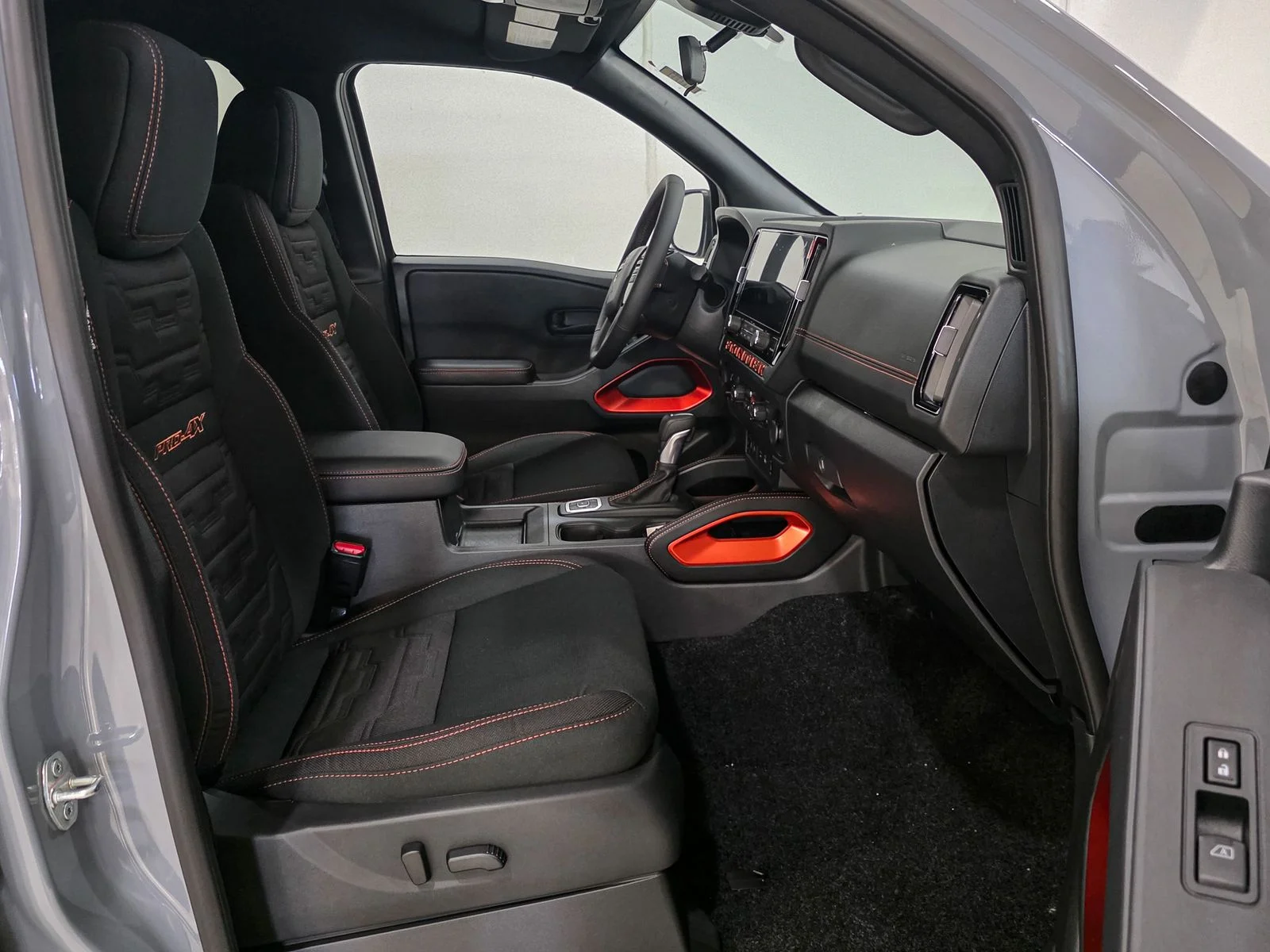 New 2026 Boulder Gray Pearl Nissan Crew Cab PRO-4X® image 22