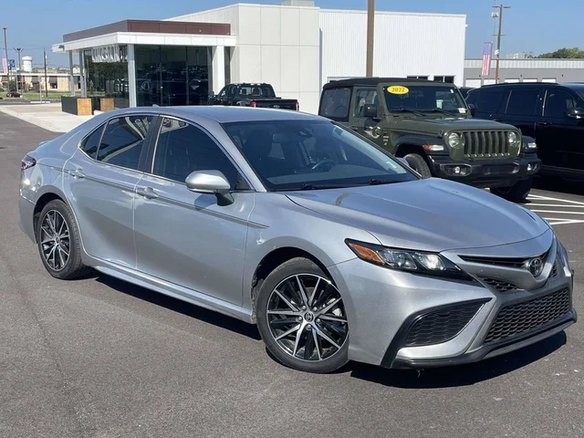2021 Toyota Camry SE