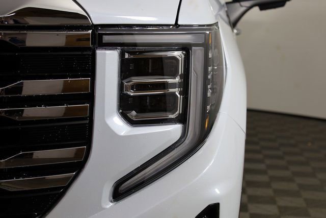 2026 GMC Sierra 1500 SLT - Photo 35