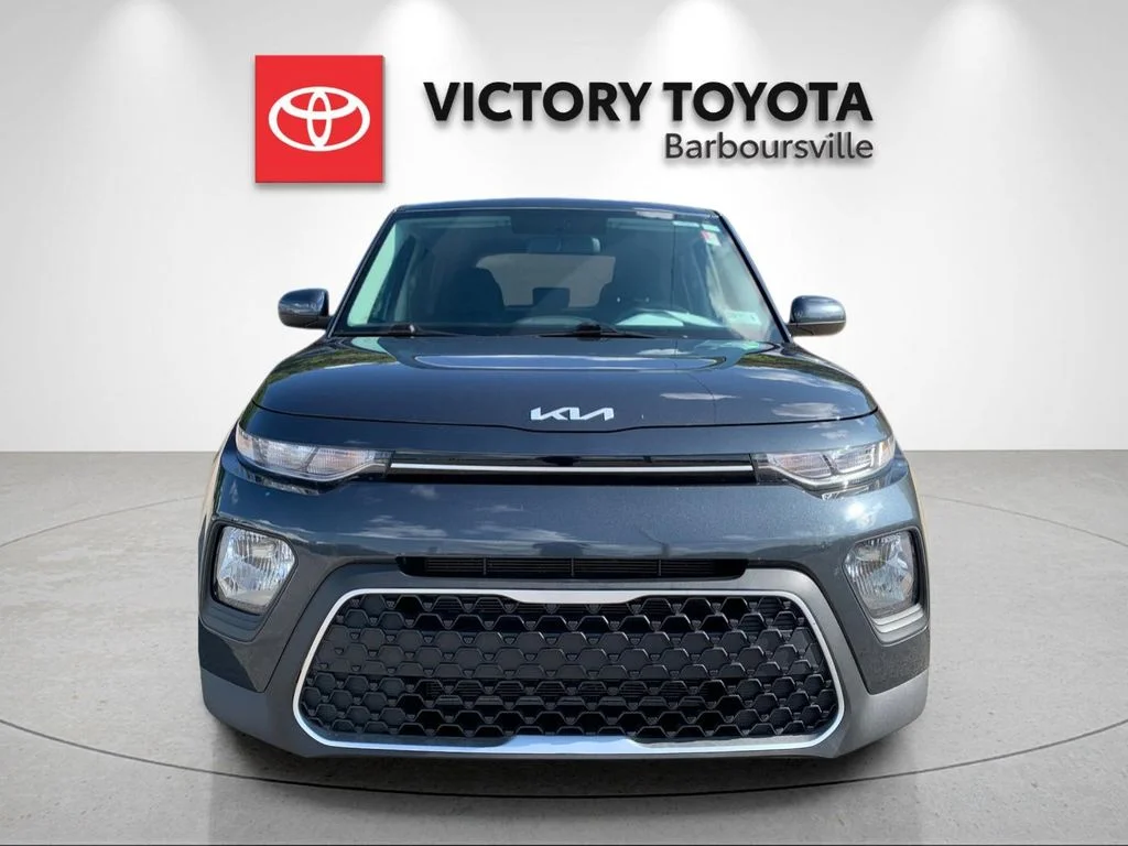 Used 2022 Gray Kia LX image 8